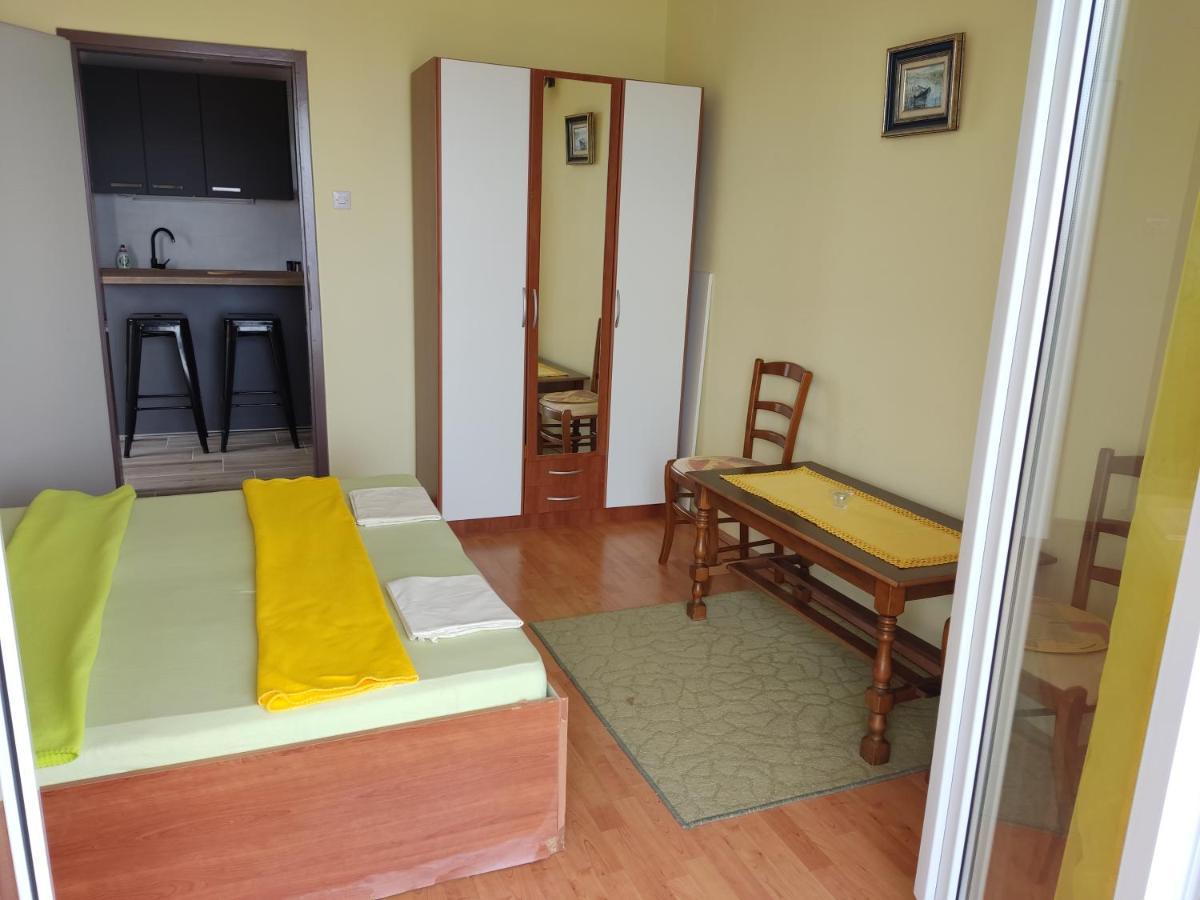 Apartment Varga Sveti Juraj Εξωτερικό φωτογραφία